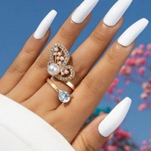 💎💞Elegant Butterfly Ring!
